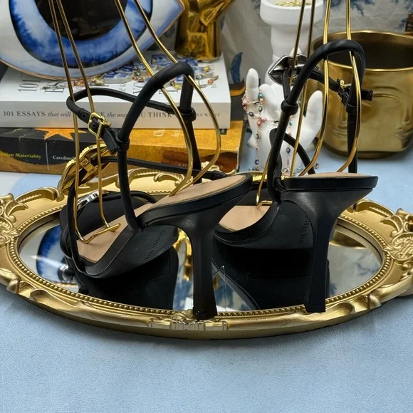 🆕 GIANNI BINI 🧿 NWOB Carletta Lip Ornamented Sandals, Black Leather, Sz 8 - Picture 12 of 14